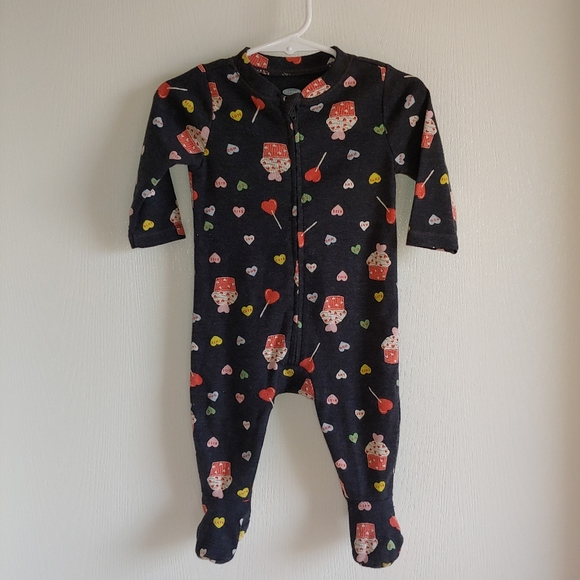 Old Navy Valentine's Day pajamas - Picture 1 of 4
